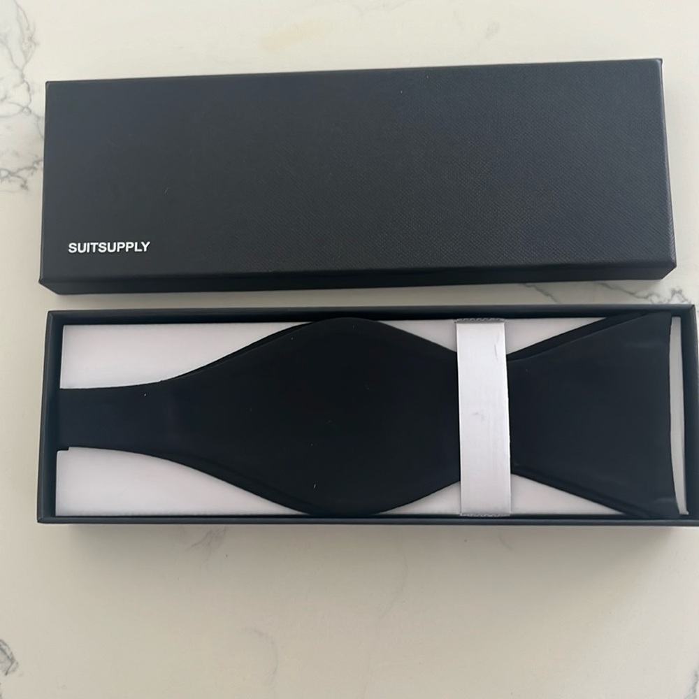 Suit Supply Black Silk Bow tie - New